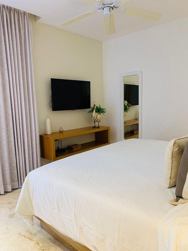 Anah Suites Playa del Carmen Kültér fotó